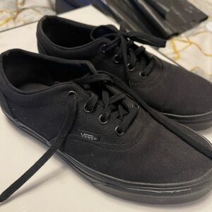 Vans Men's Classic Black Sneakers